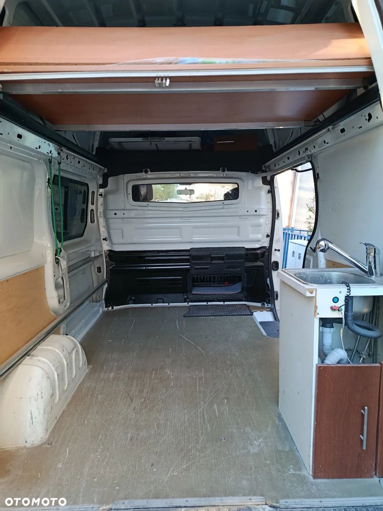 Opel vivaro - 4