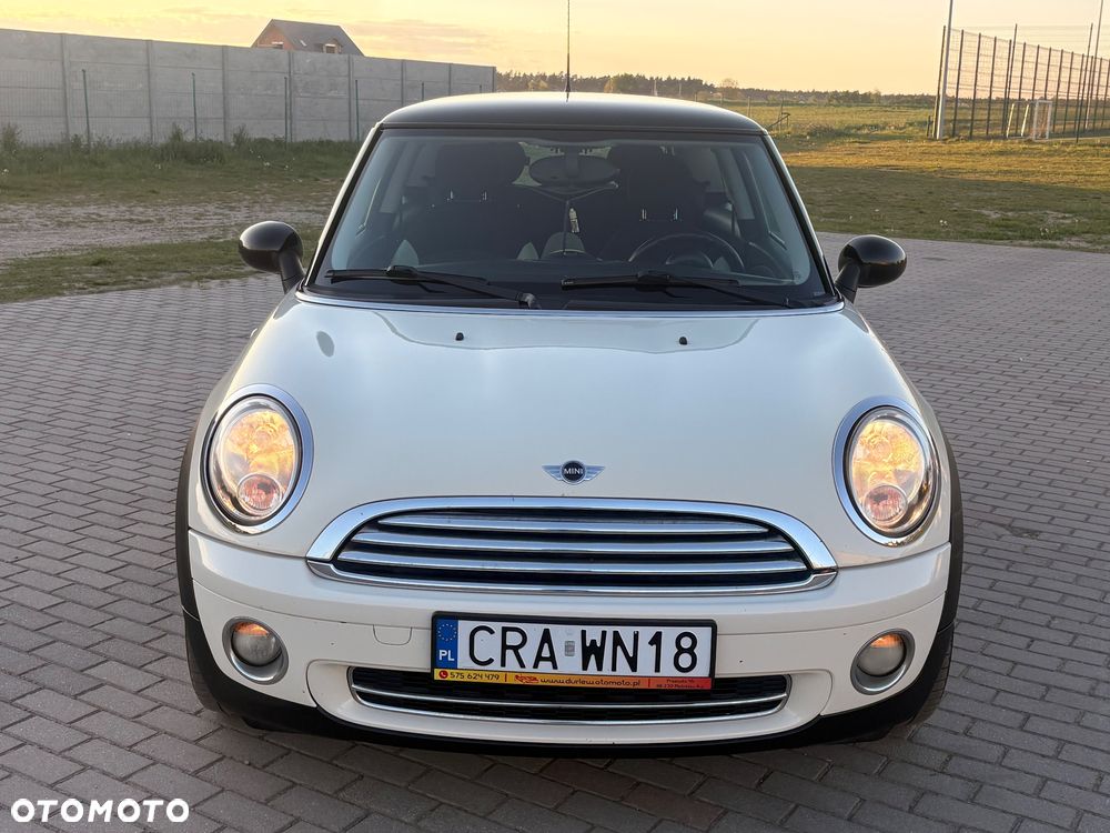 MINI Cooper Standard - 3