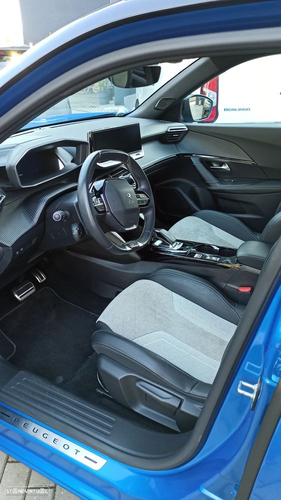 Peugeot e-2008 GT Pack - 8