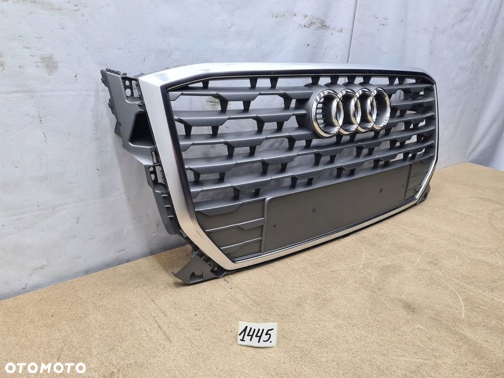 GRILL ATRAPA KRATKA PRZÓD AUDI Q2 81A853651 szary - 3