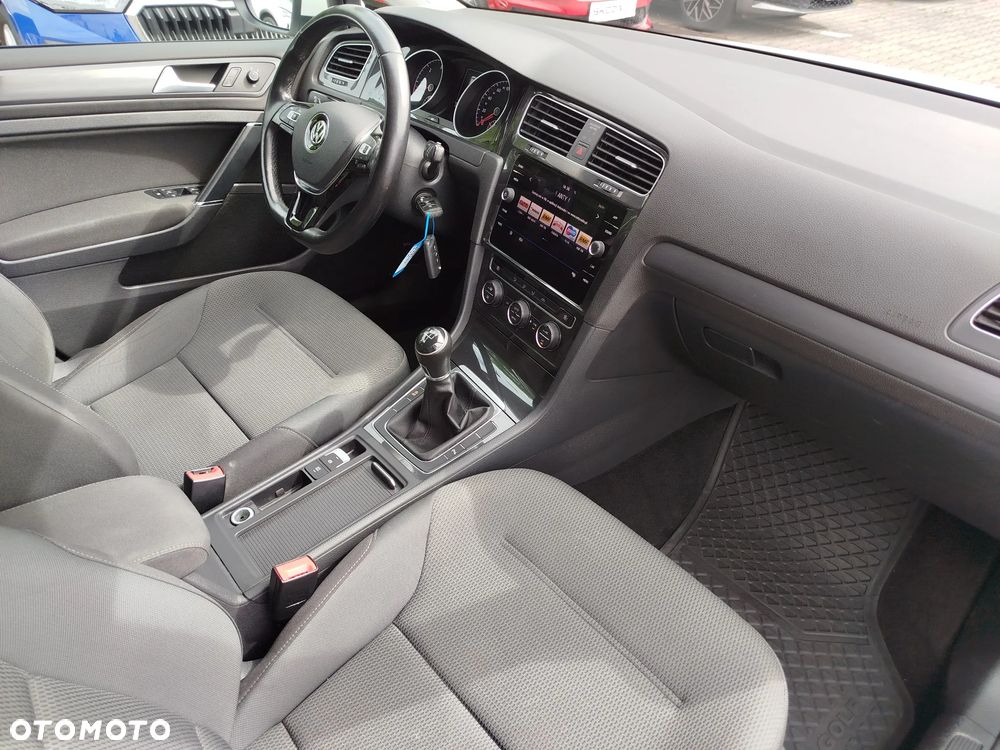 Volkswagen Golf 1.6 TDI BMT Comfortline - 7