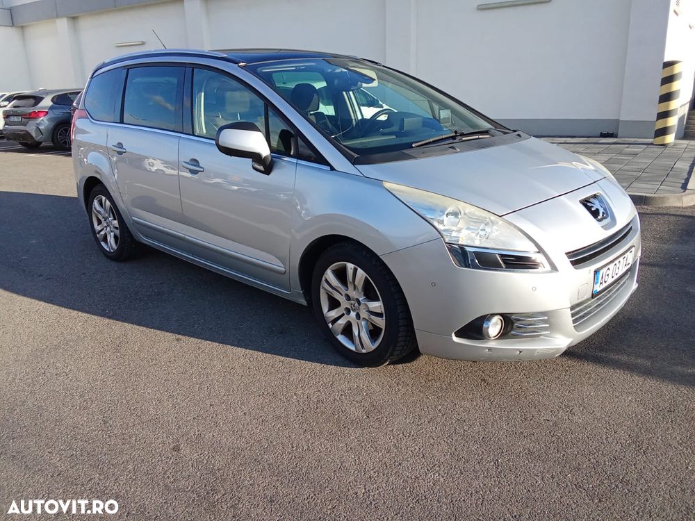 Peugeot 5008 HDI FAP 110 Premium - 2