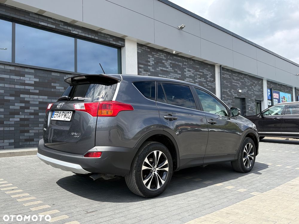 Toyota RAV4 2.0 D-4D Premium - 5