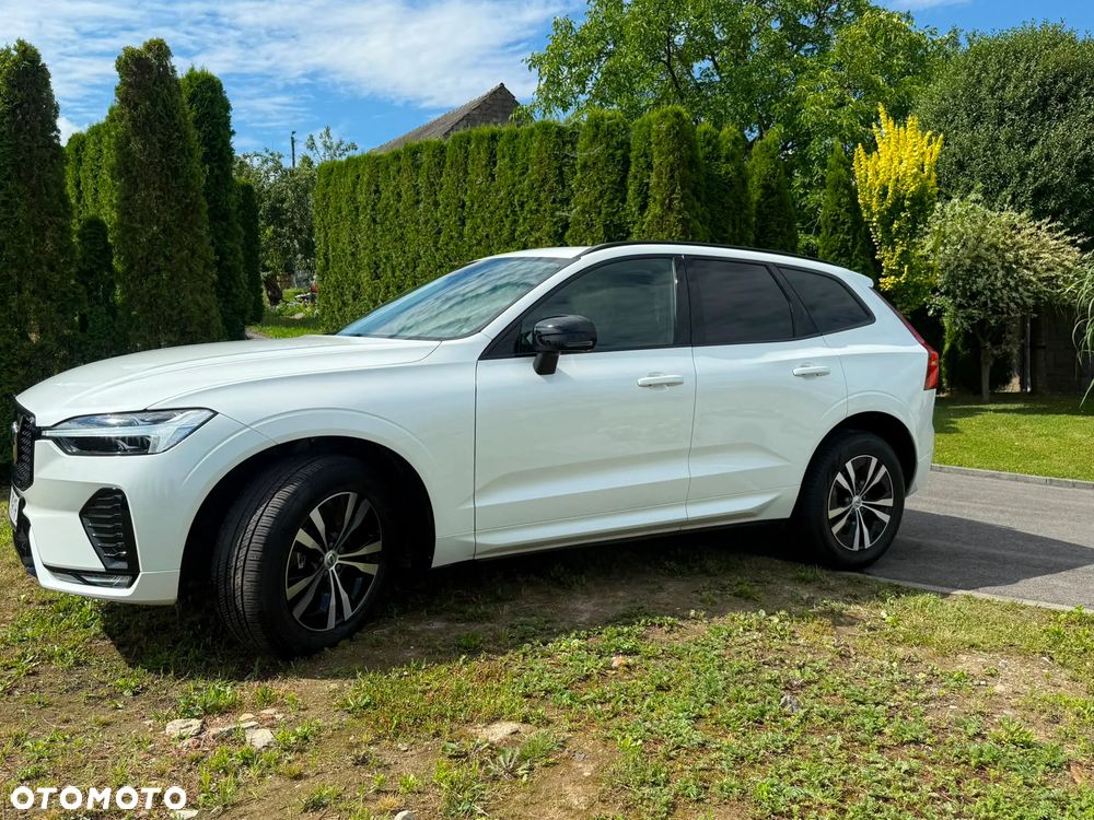 Volvo XC 60 B5 B R-Design - 3