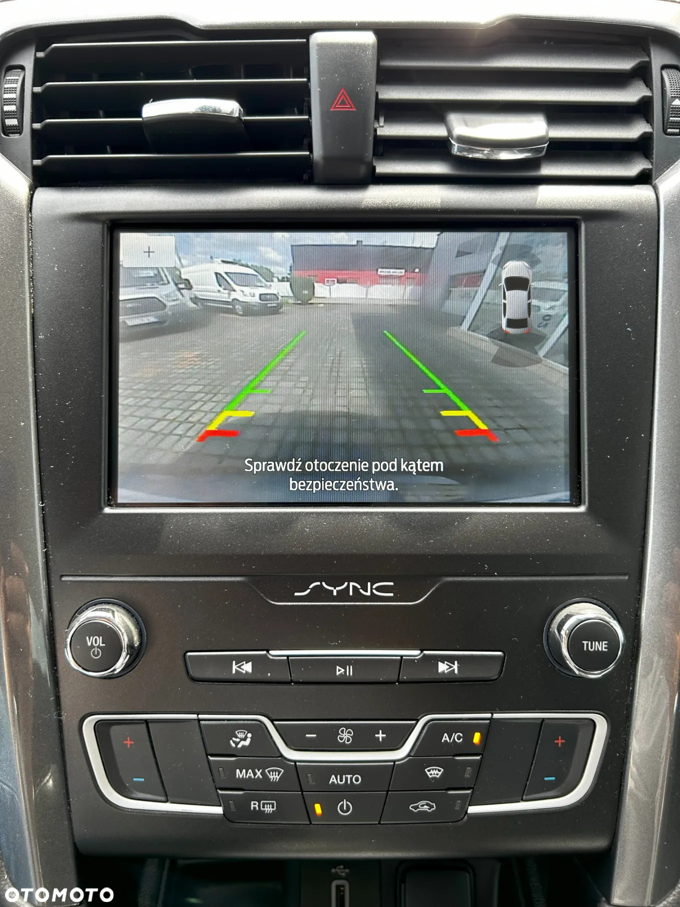Ford Mondeo 1.5 EcoBoost Edition - 9