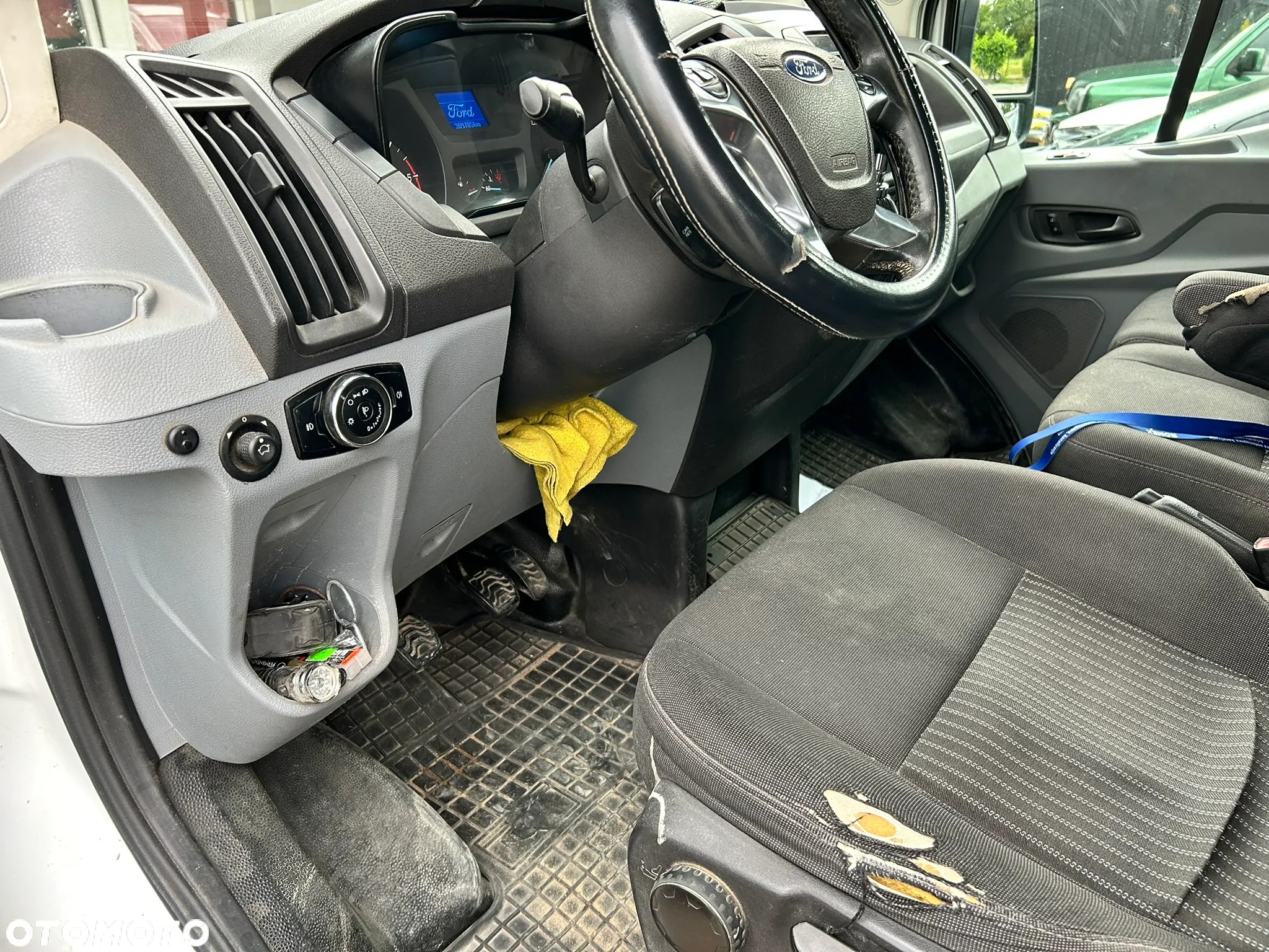 Ford Transit - 4