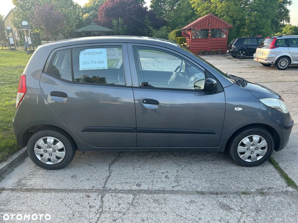 Hyundai i10 1.1 Base - 2