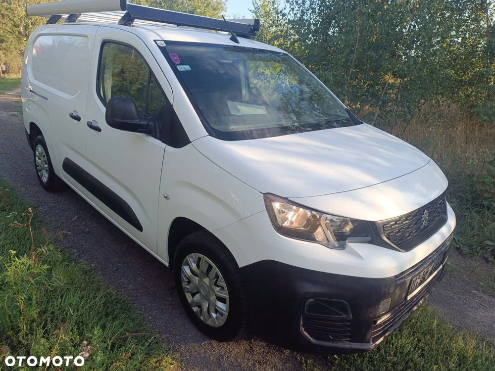Peugeot partner L2 długi klima 77tys km HDi maxi 3osobowy bagaznik - 11