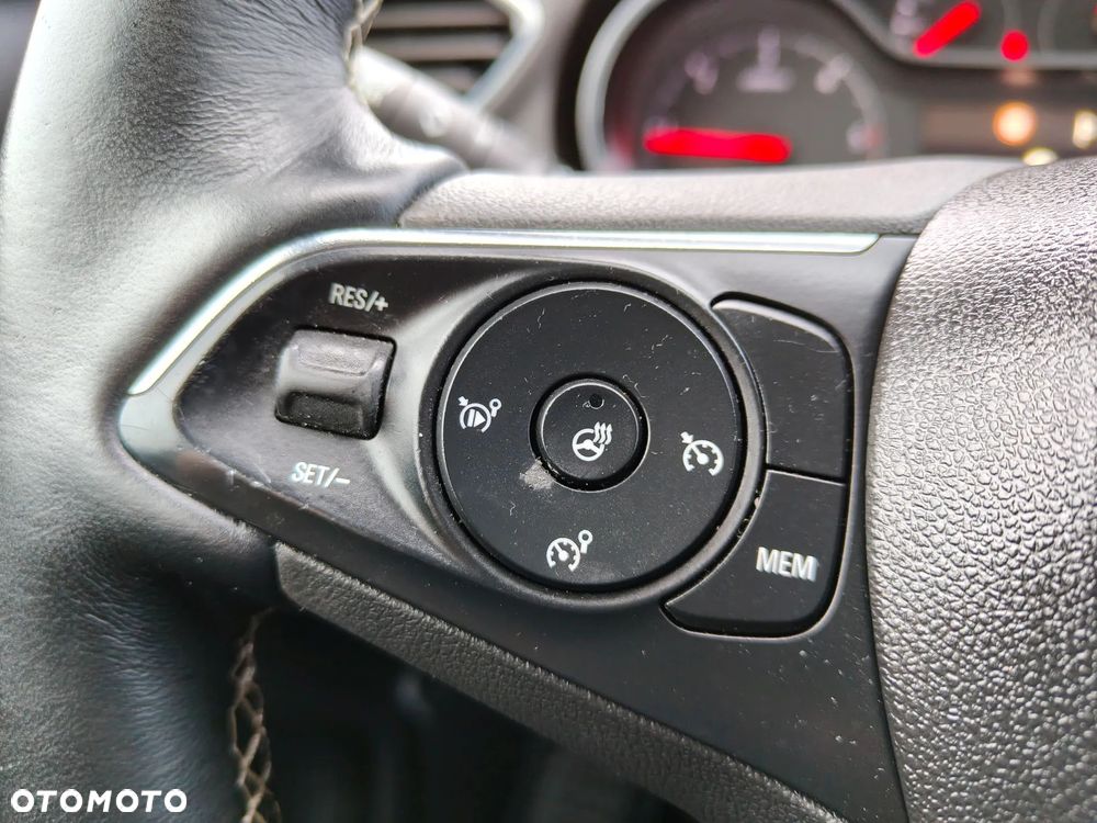 Opel Grandland X 1.5 CDTI Innovation S&S - 23