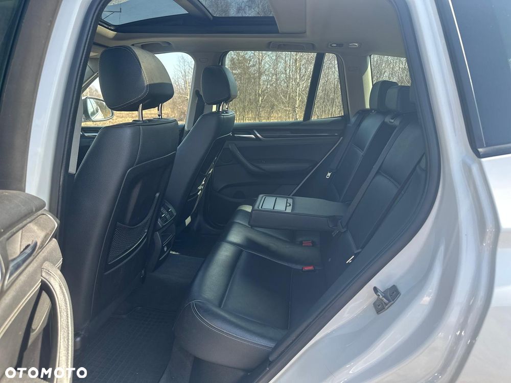 BMW X3 28i xDrive - 25