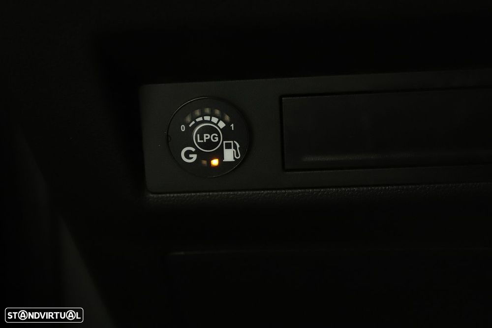 Renault Captur 1.0 TCe Techno Bi-Fuel - 21