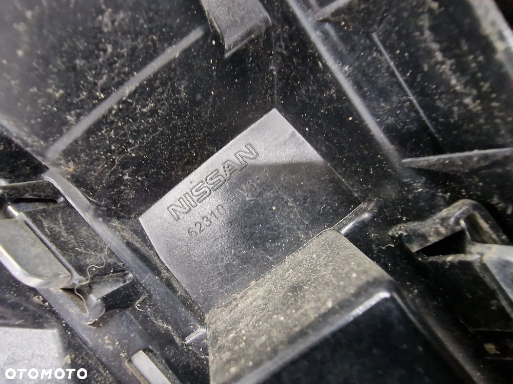 NISSAN QASHQAI II LIFT 17- ATRAPA / GRILL PRZEDNI PRZÓD / ZNACZEK NA KAMERE / POD RADAR , NR 62310HV3 , NR AUKCJI GR112 - 29