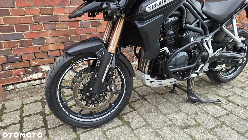 Triumph Tiger - 4