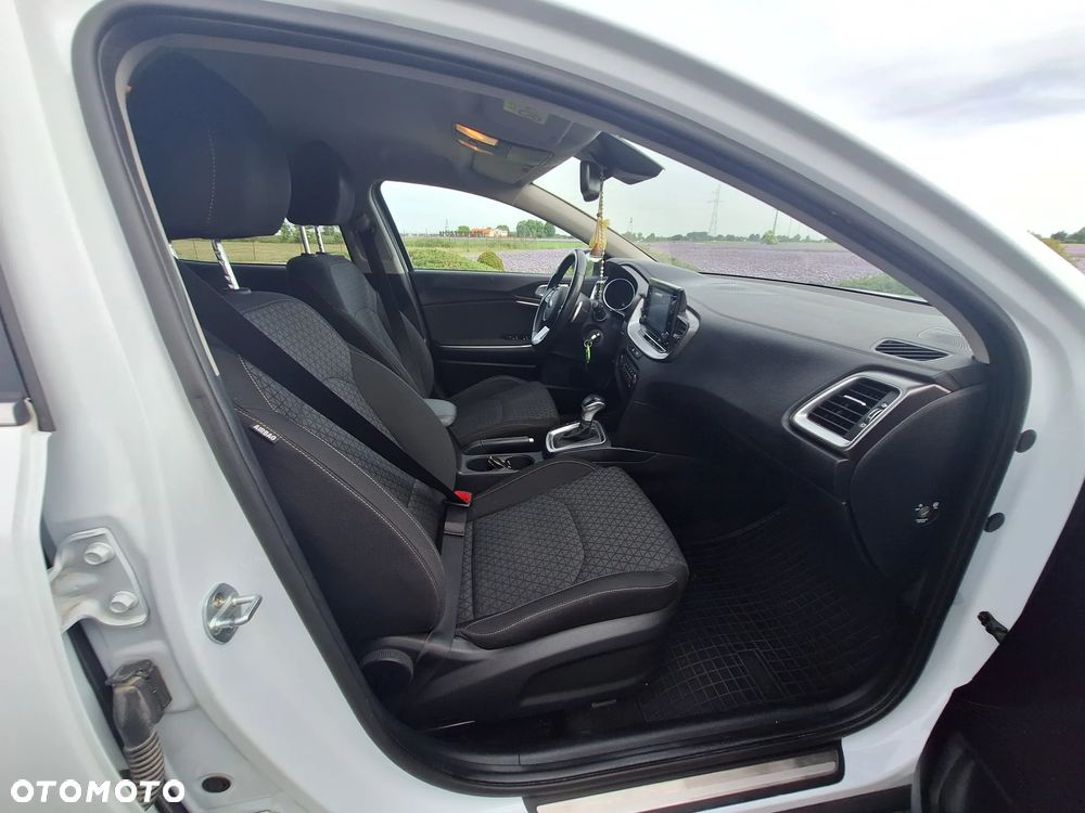 Kia XCeed 1.4 T-GDI M DCT - 4
