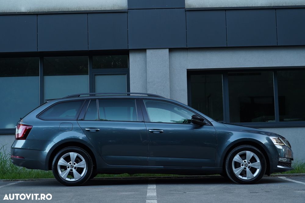Skoda Octavia 2.0 TDI DSG Edition - 32
