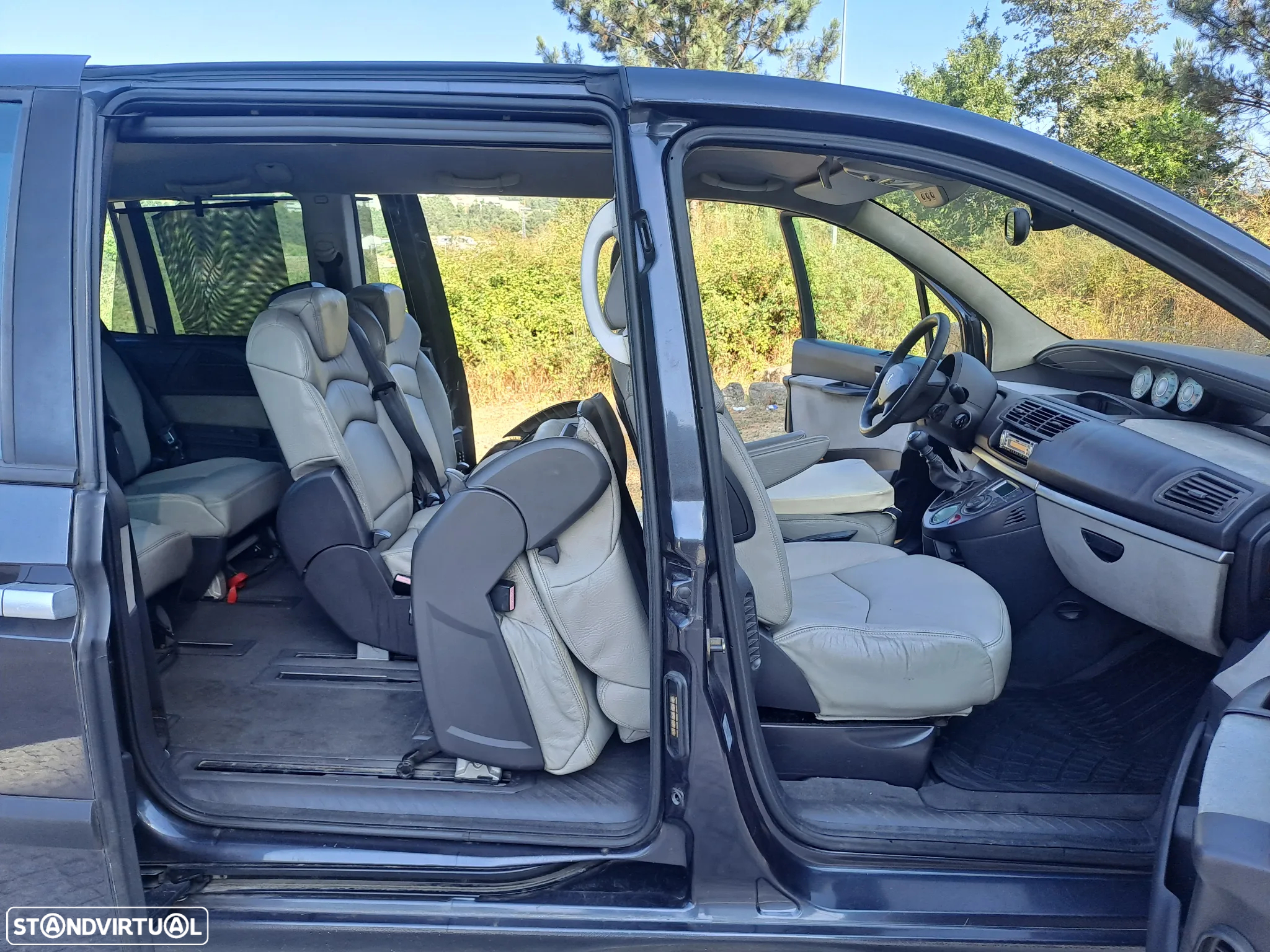 Peugeot 807 2.2 HDi - 15