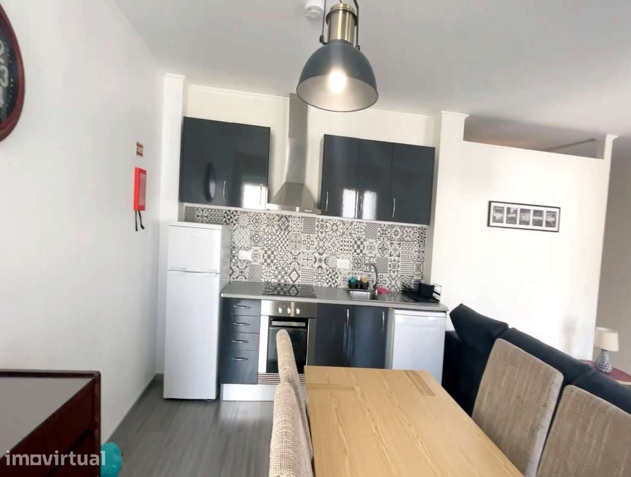 Apartamento T0 em Alvalade com utilidades incluídas - Grande imagem: 3/12