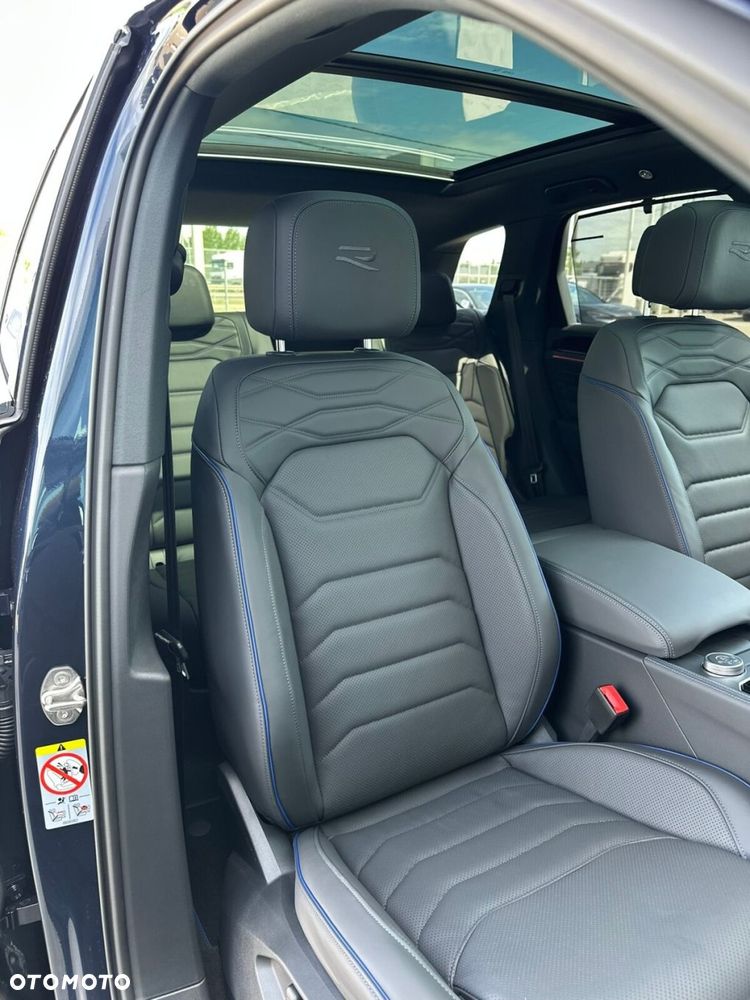 Volkswagen Touareg - 30