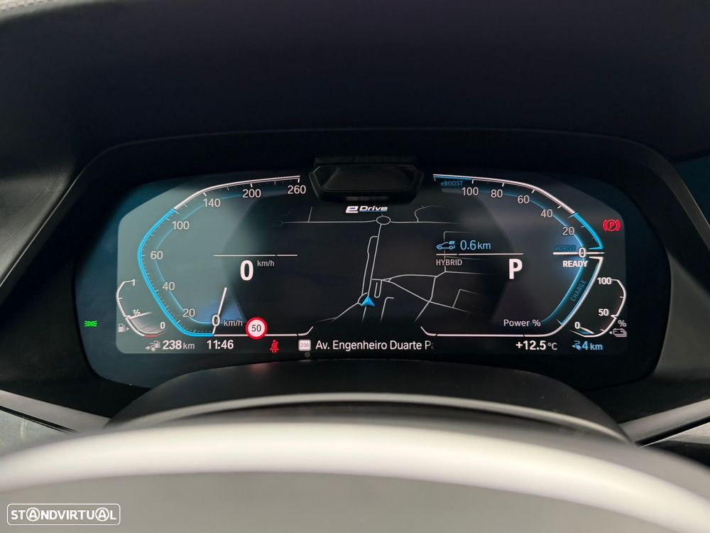 BMW X5 45 e xDrive Pack M - 43