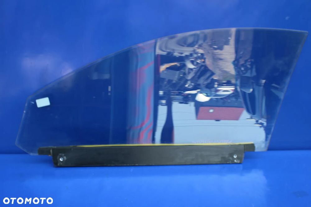 Szyba prawa z drzwi prawych OE Mercedes CL CL500 W216 C216 Lift 12r - 8
