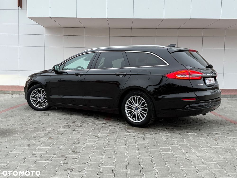 Ford Mondeo SW 2.0 Hybrid Titanium - 10