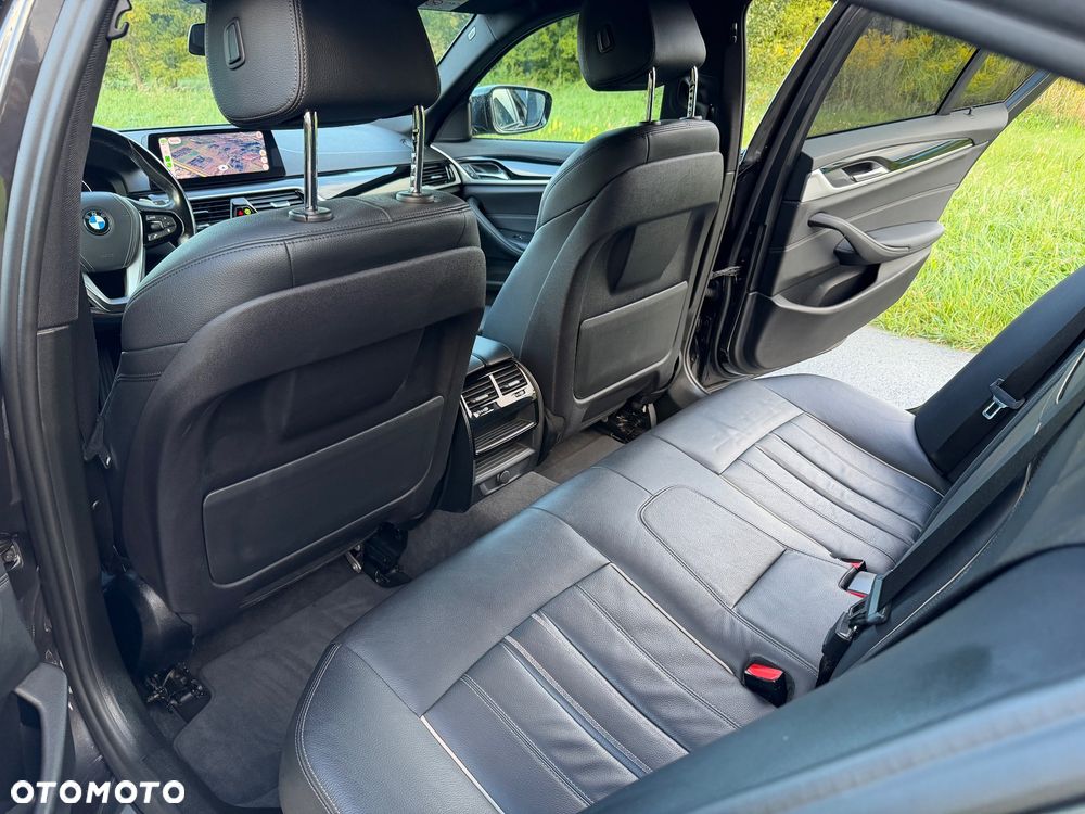 BMW Seria 5 530i GPF Sport Line sport - 11