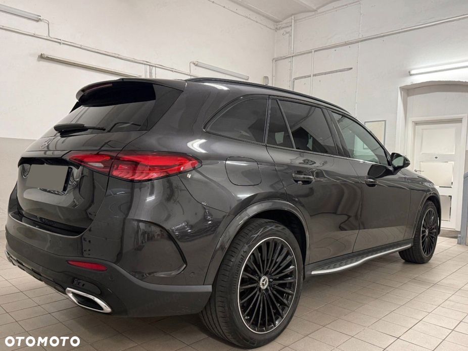 Mercedes-Benz GLC - 6