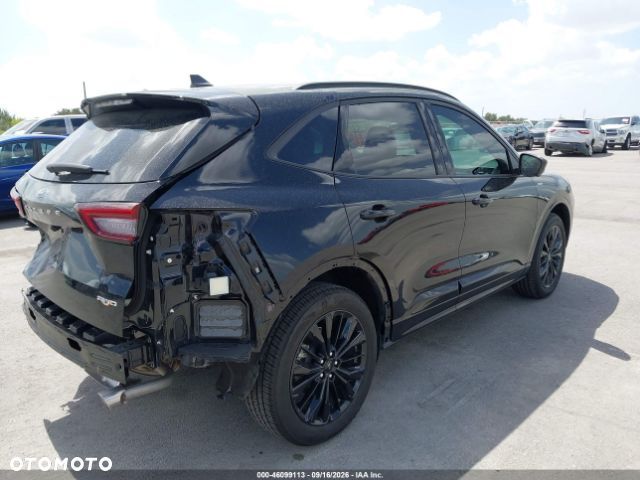 Ford Escape 2.0 EcoBoost AWD Titanium - 10