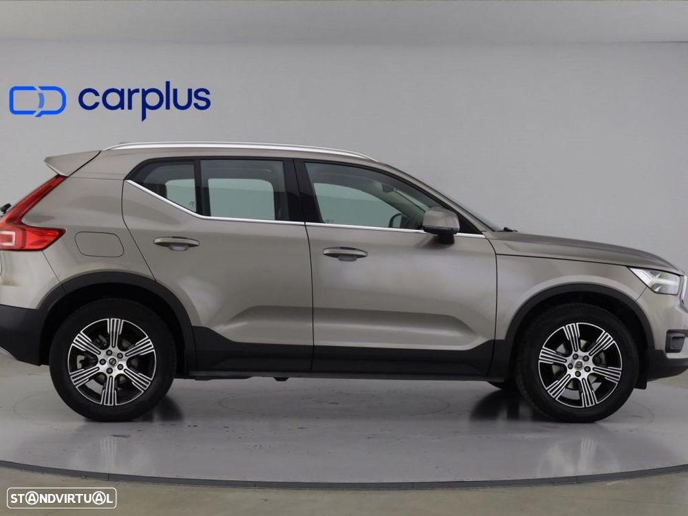 Volvo XC 40 1.5 T3 Momentum Plus Geartronic - 8