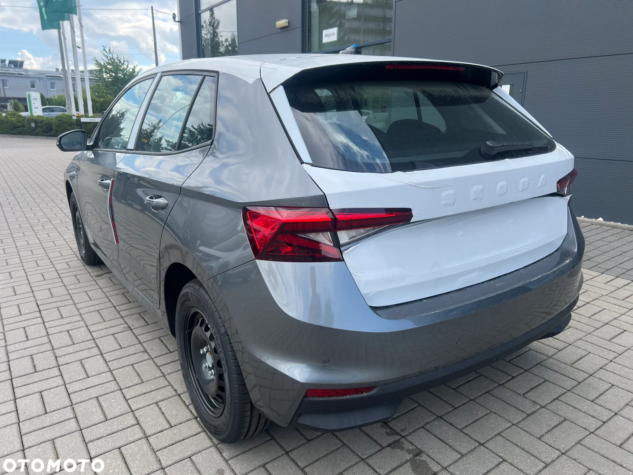 Skoda Fabia 1.0 Selection - 8