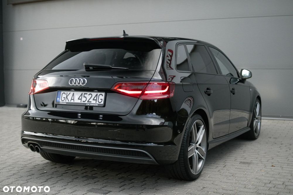 Audi A3 Sportback 1.4 TFSI S line Sportpaket - 24