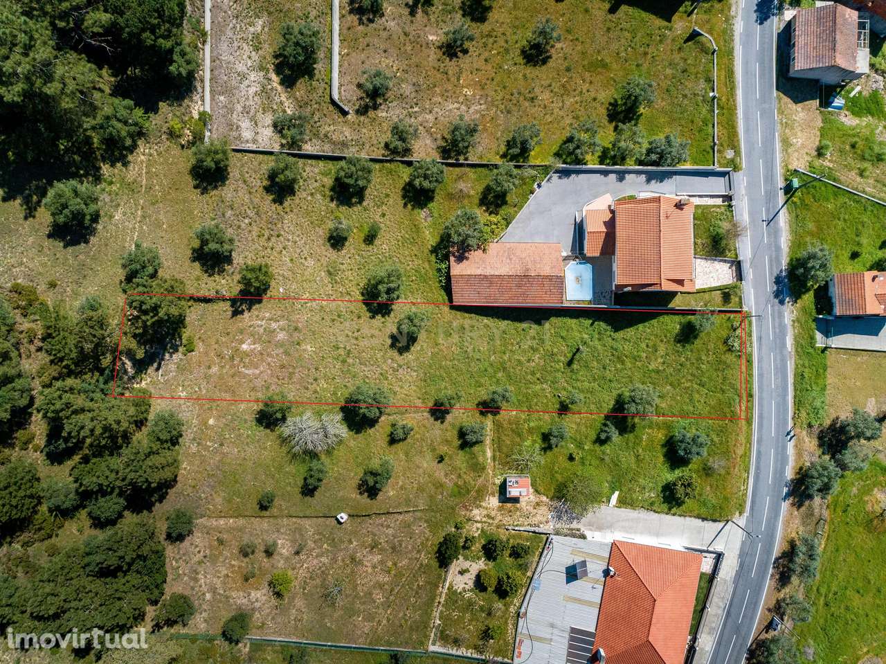 Terreno na estrada do Favacal limite Areias - Grande imagem: 2/13