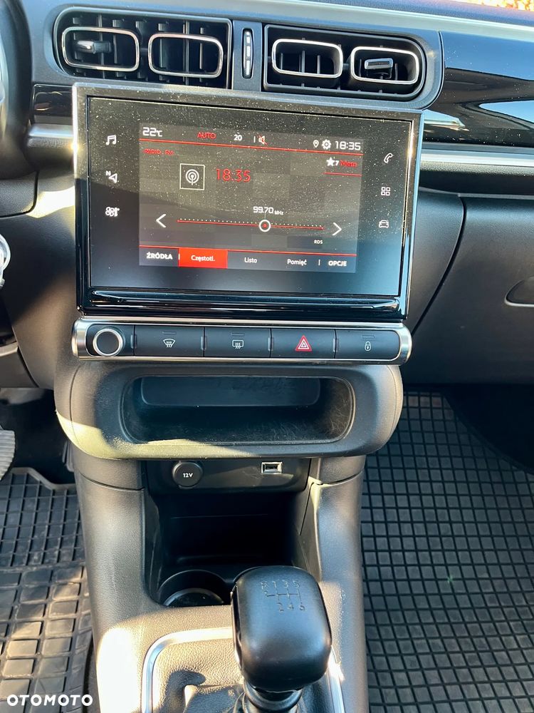 Citroën C3 1.2 PureTech Shine S&S - 17
