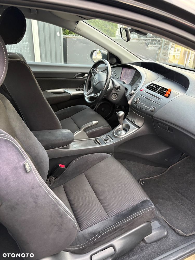 Honda Civic 1.8 TypeS - 13