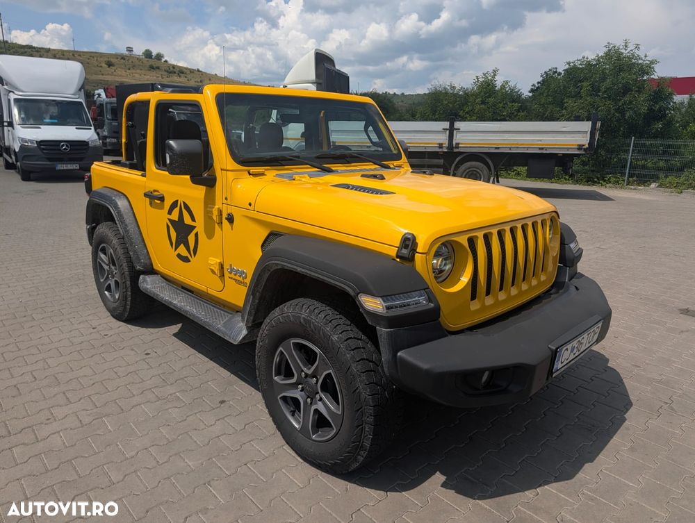 Jeep Wrangler - 15