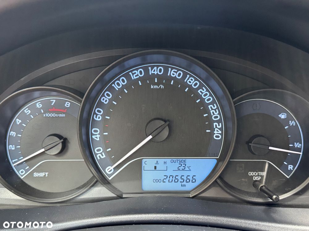 Toyota Auris 1.6 Active - 15