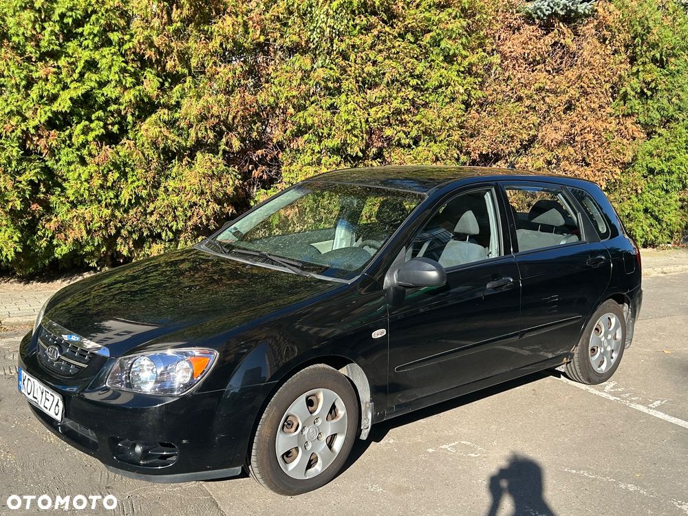 Kia Cerato 1.6 LX - 1