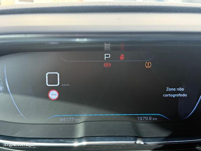 Peugeot 3008 1.5 BlueHDi GT EAT8 - 6