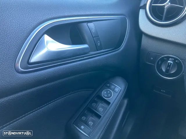 Mercedes-Benz B 180 CDi Urban - 13