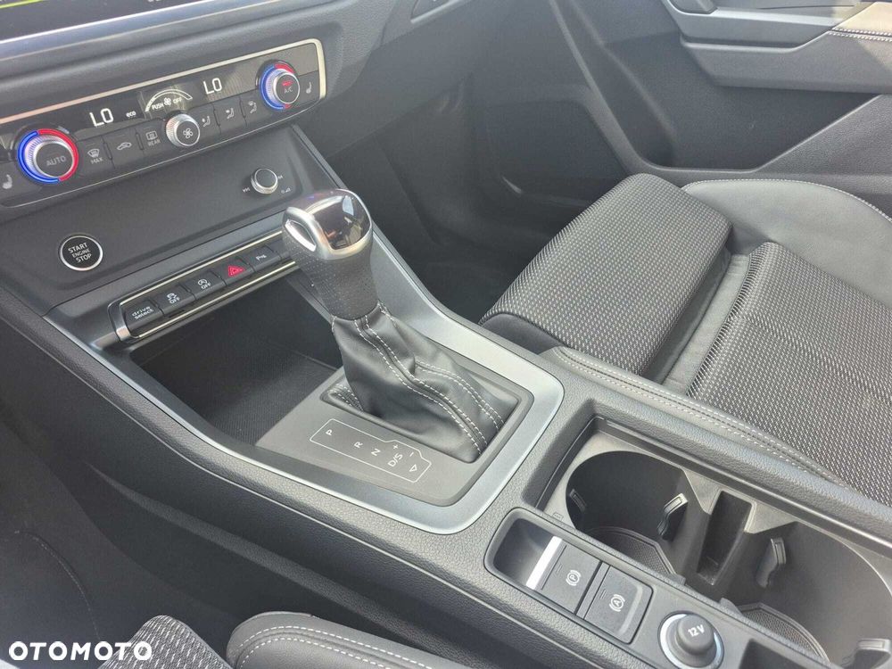 Audi Q3 35 TFSI Advanced S tronic - 28
