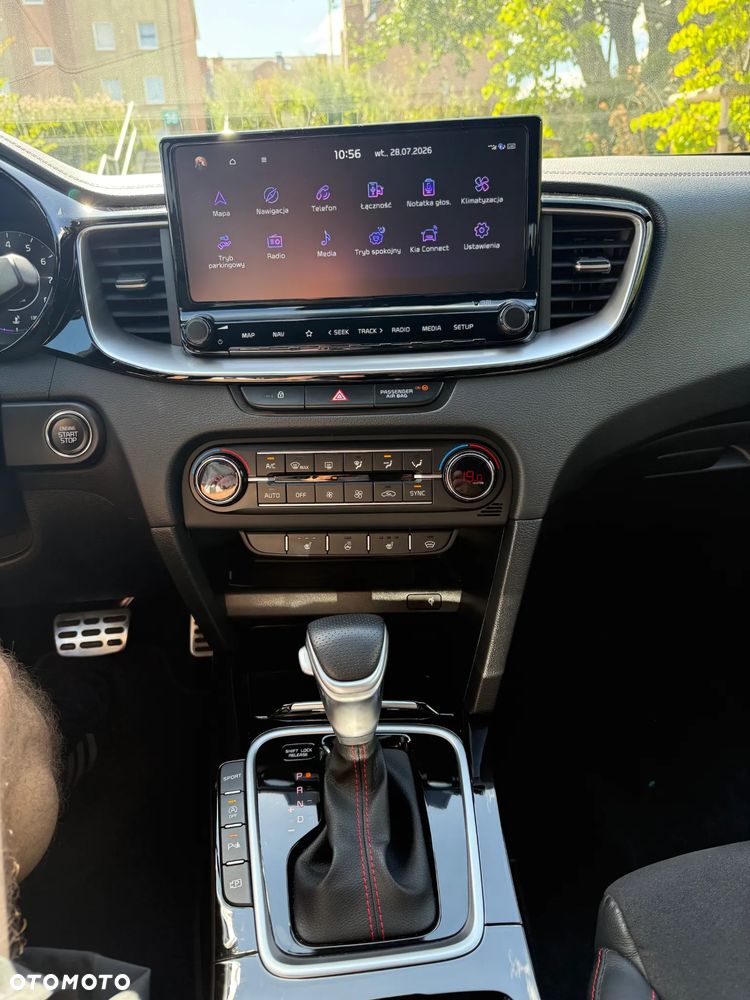 Kia ProCeed 1.6 T-GDI GT DCT - 9