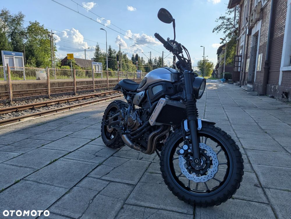Yamaha XSR - 3