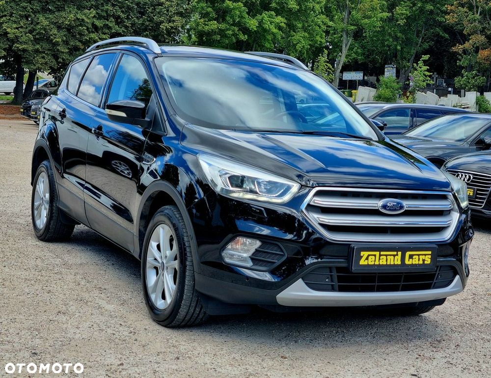 Ford Kuga 1.5 EcoBoost 2x4 Titanium - 3