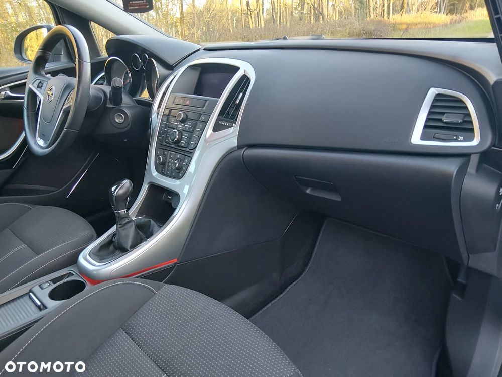 Opel Astra - 17