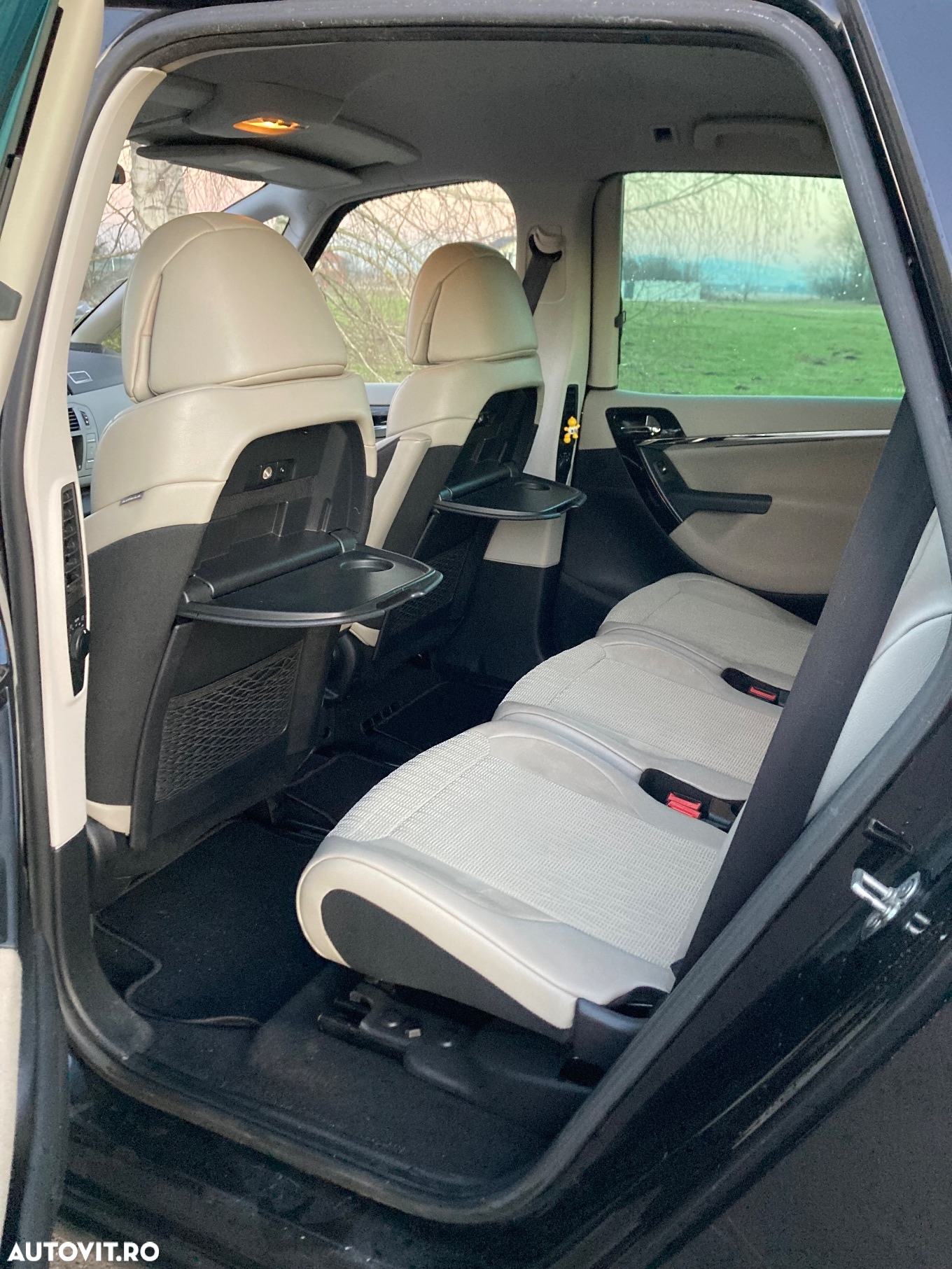 Citroën C4 Picasso 1.6 e-HDI Aut. Exclusive - 3