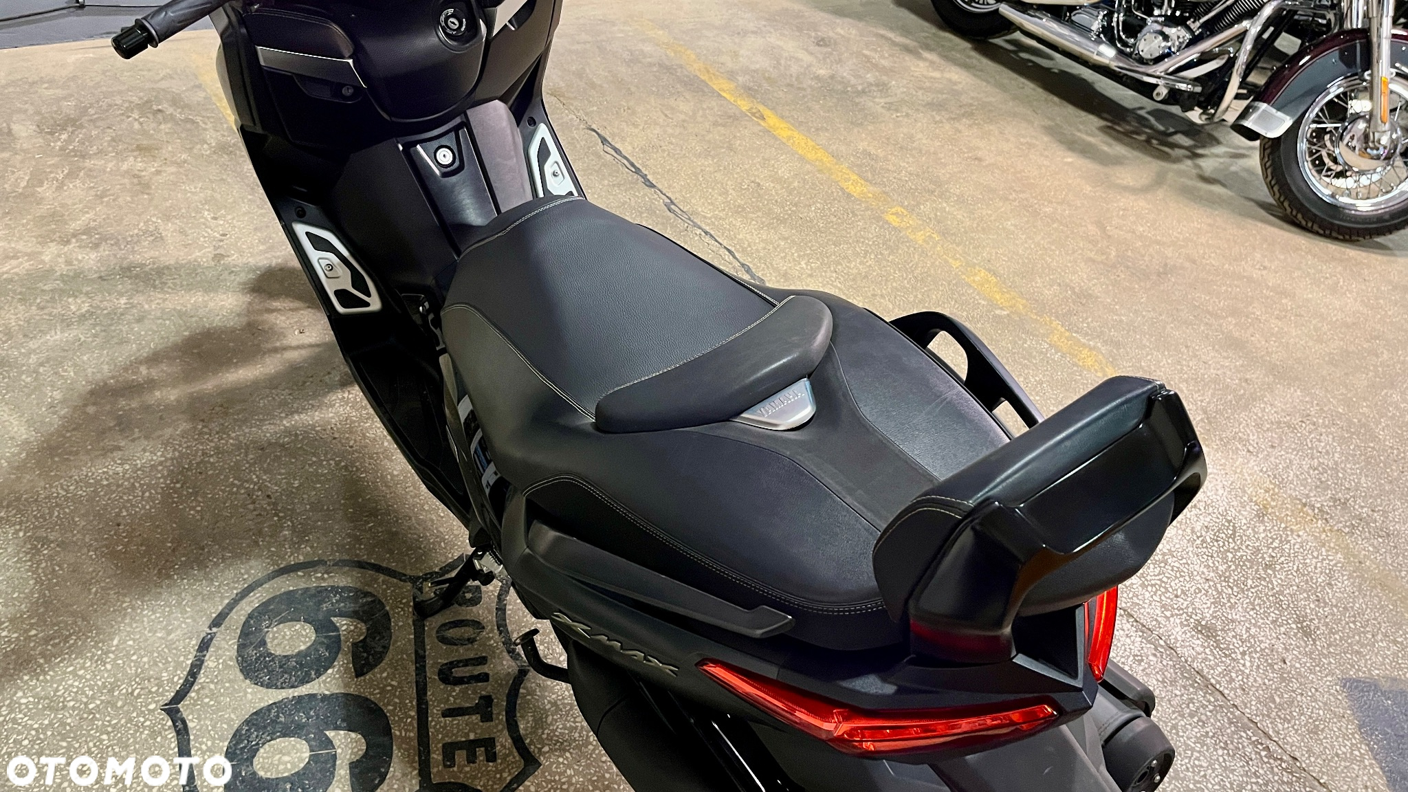 Yamaha X-max - 9