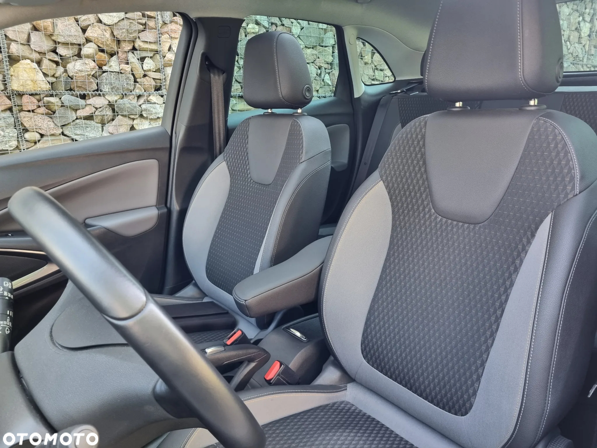 Opel Crossland X 1.2 T Elite S&S - 10