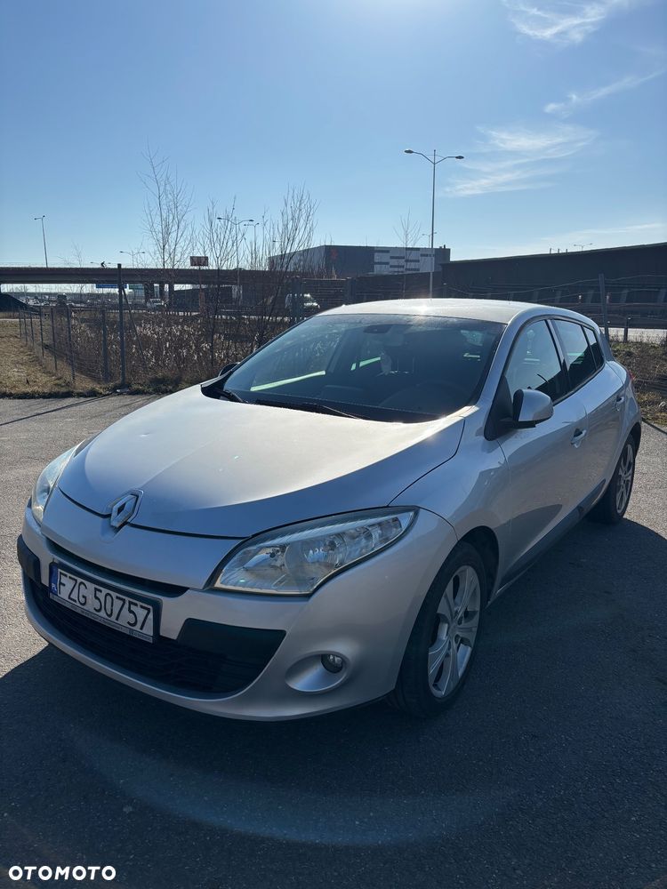 Renault Megane 1.9 dCi FAP Dynamique - 9