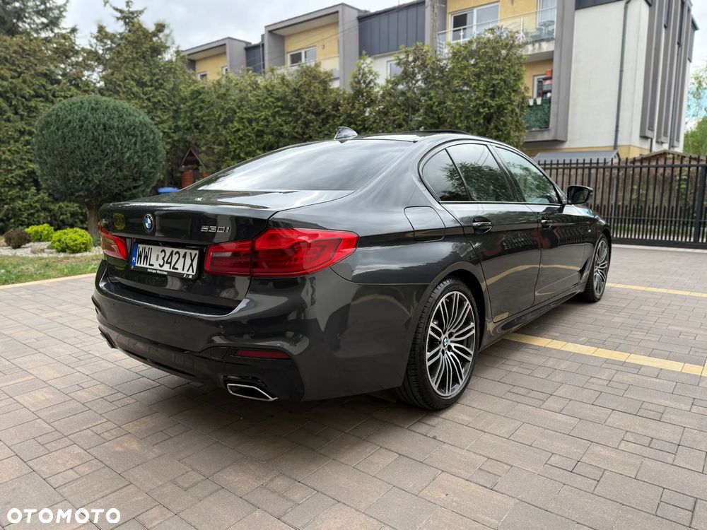 BMW Seria 5 530i xDrive M Sport Edition - 5