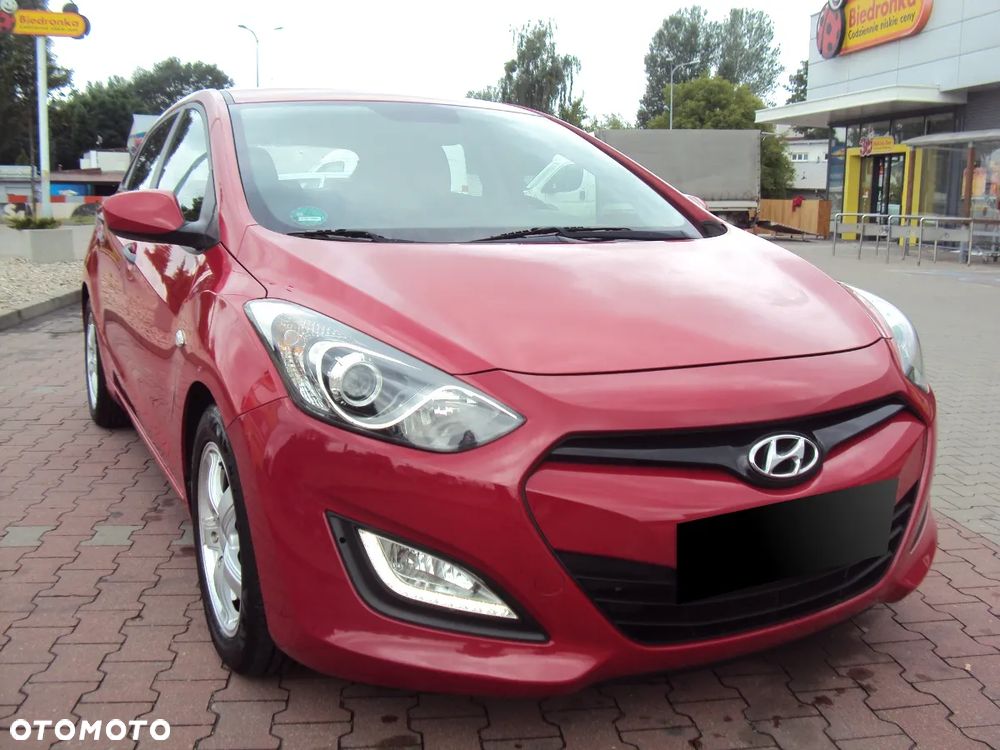 Hyundai i30 blue 1.4 Passion - 10